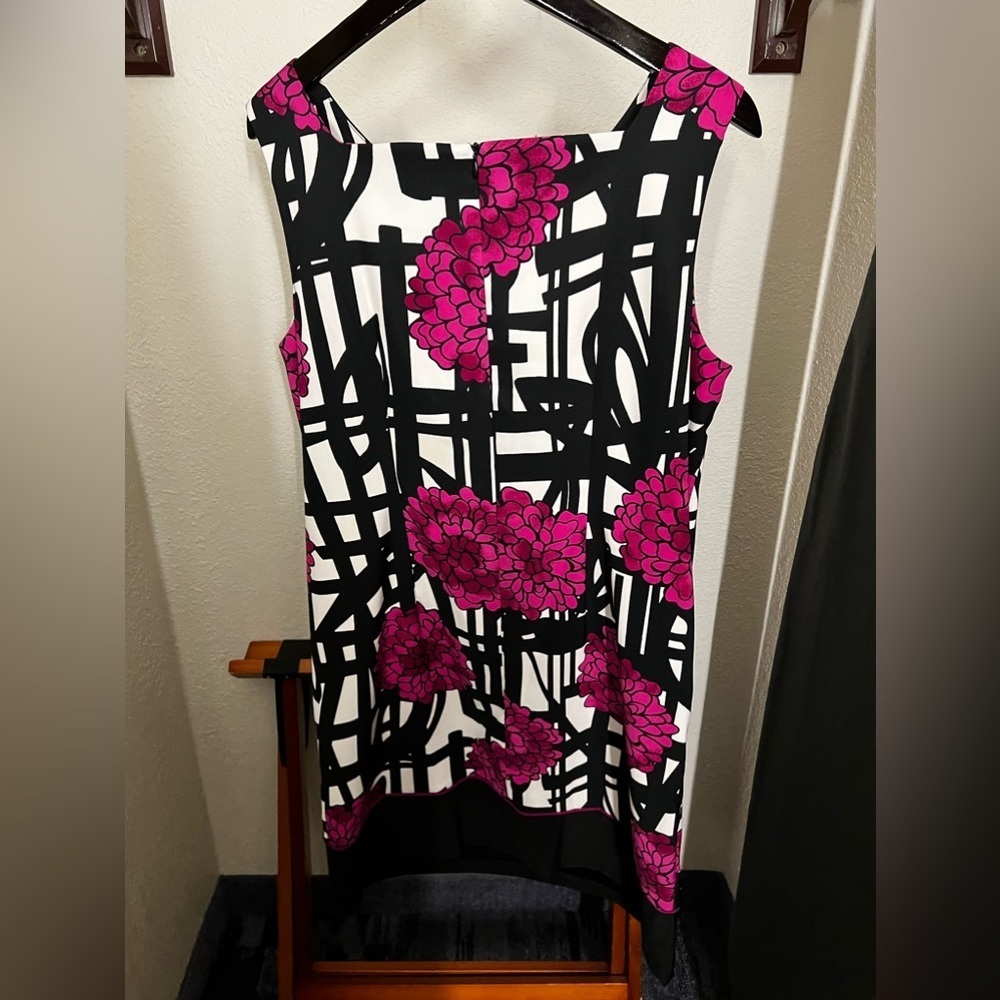 Dressbarn Sleeveless Tank Sheath Dress Women’s 14W Black Pink Floral High Neck - Picture 5 of 6